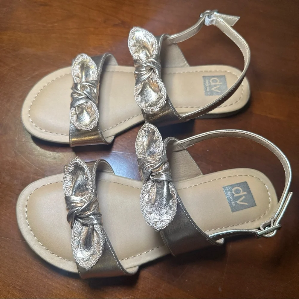 New Big Kids Dolce Vita Caicey‎ Rose Gold Bow Ankle Strap Sandals Size 3Y